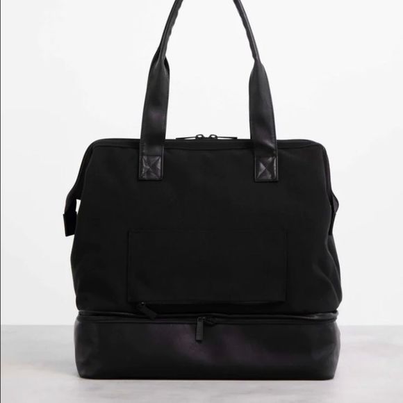 beis convertible mini weekender